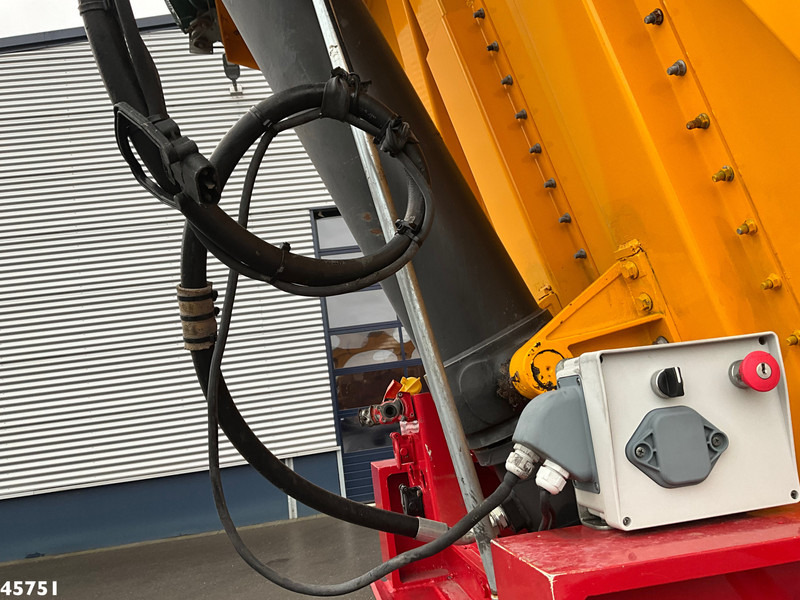 DAF FTG XF 530 6x2 Euro 6 ZF Intarder Kiphydrauliek + OVA 2-assige kipoplegger 32m³ - Trattore stradale: foto 5 DAF FTG XF 530 6x2 Euro 6 ZF Intarder Kiphydrauliek + OVA 2-assige kipoplegger 32m³ - Trattore stradale: foto 5