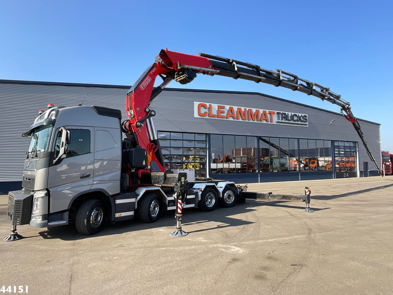 Volvo FH 540 Fassi 165 Tonmeter laadkraan + Fly-Jib Just 104.869 km! - Camion con gru: foto 2 Volvo FH 540 Fassi 165 Tonmeter laadkraan + Fly-Jib Just 104.869 km! - Camion con gru: foto 2