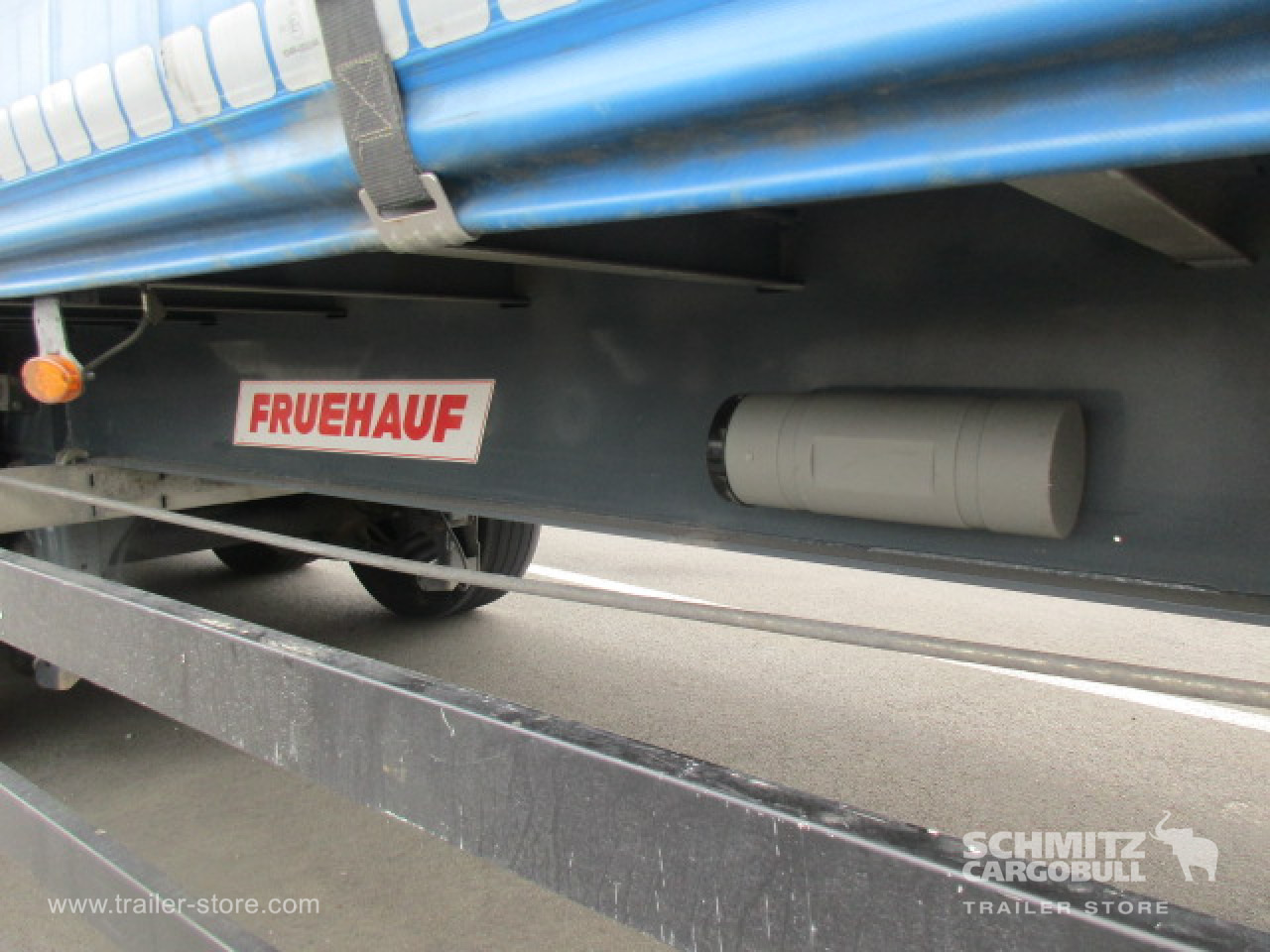 FRUEHAUF Curtainsider Standard - Semirimorchio centinato: foto 3 FRUEHAUF Curtainsider Standard - Semirimorchio centinato: foto 3