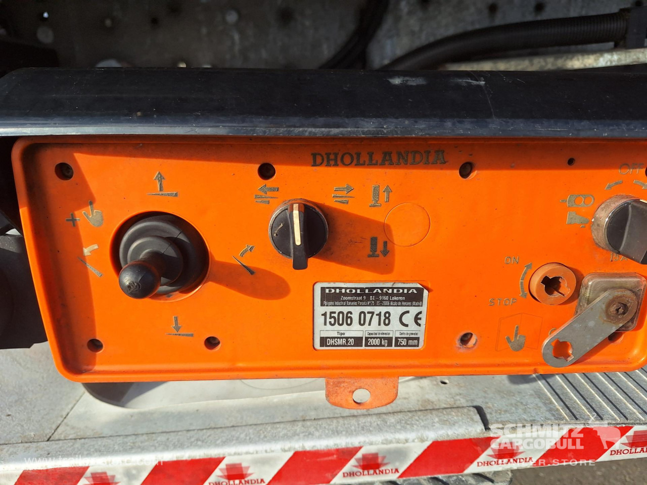 SCHMITZ Rideaux Coulissant Standard Taillift - Semirimorchio centinato: foto 2 SCHMITZ Rideaux Coulissant Standard Taillift - Semirimorchio centinato: foto 2