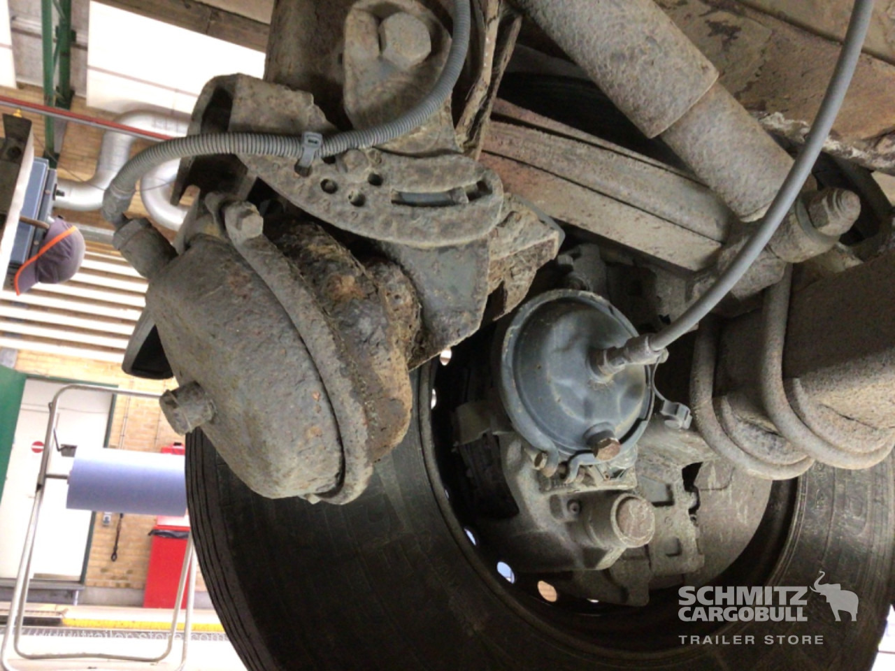 KRONE Reefer Standard Taillift - Semirimorchio cella isotermica: foto 4 KRONE Reefer Standard Taillift - Semirimorchio cella isotermica: foto 4