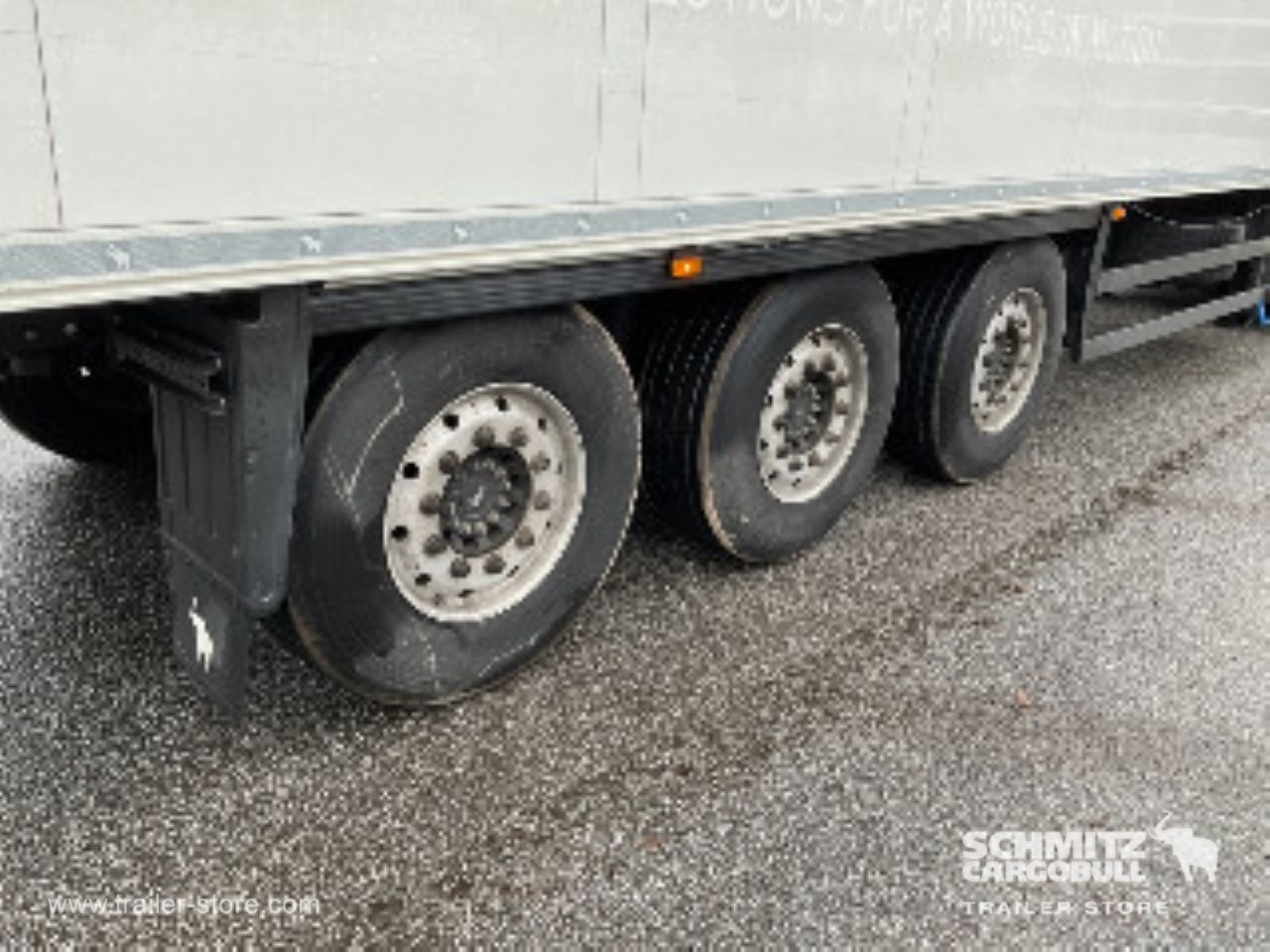 SCHMITZ Reefer Standard - Semirimorchio cella isotermica: foto 3 SCHMITZ Reefer Standard - Semirimorchio cella isotermica: foto 3