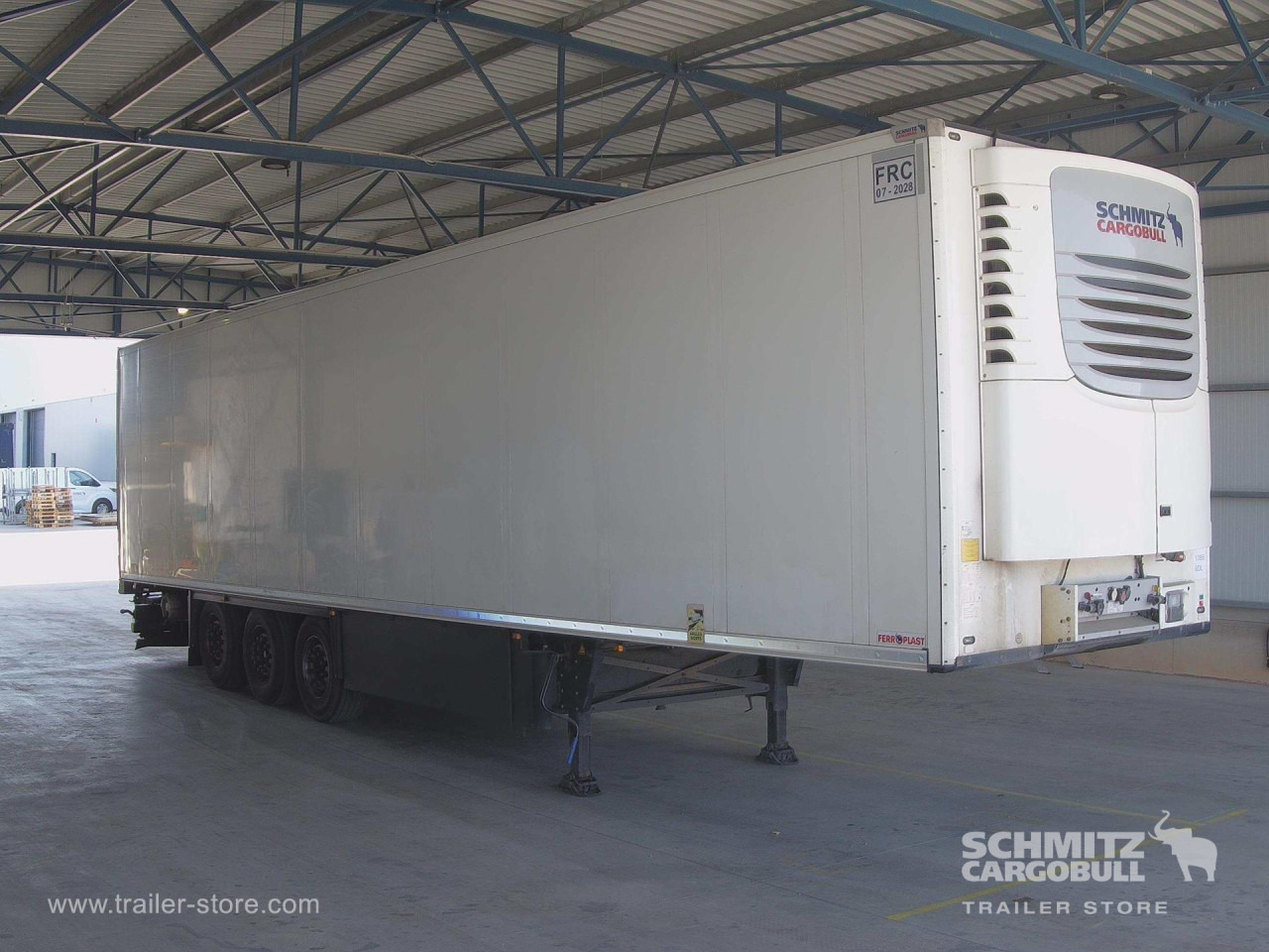 SCHMITZ Semiremolque Frigo Standard - Semirimorchio cella isotermica: foto 4 SCHMITZ Semiremolque Frigo Standard - Semirimorchio cella isotermica: foto 4