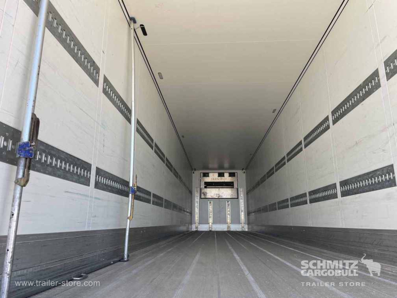 Leasing di SCHMITZ Semiremolque Frigo Standard SCHMITZ Semiremolque Frigo Standard: foto 6 Leasing di SCHMITZ Semiremolque Frigo Standard SCHMITZ Semiremolque Frigo Standard: foto 6