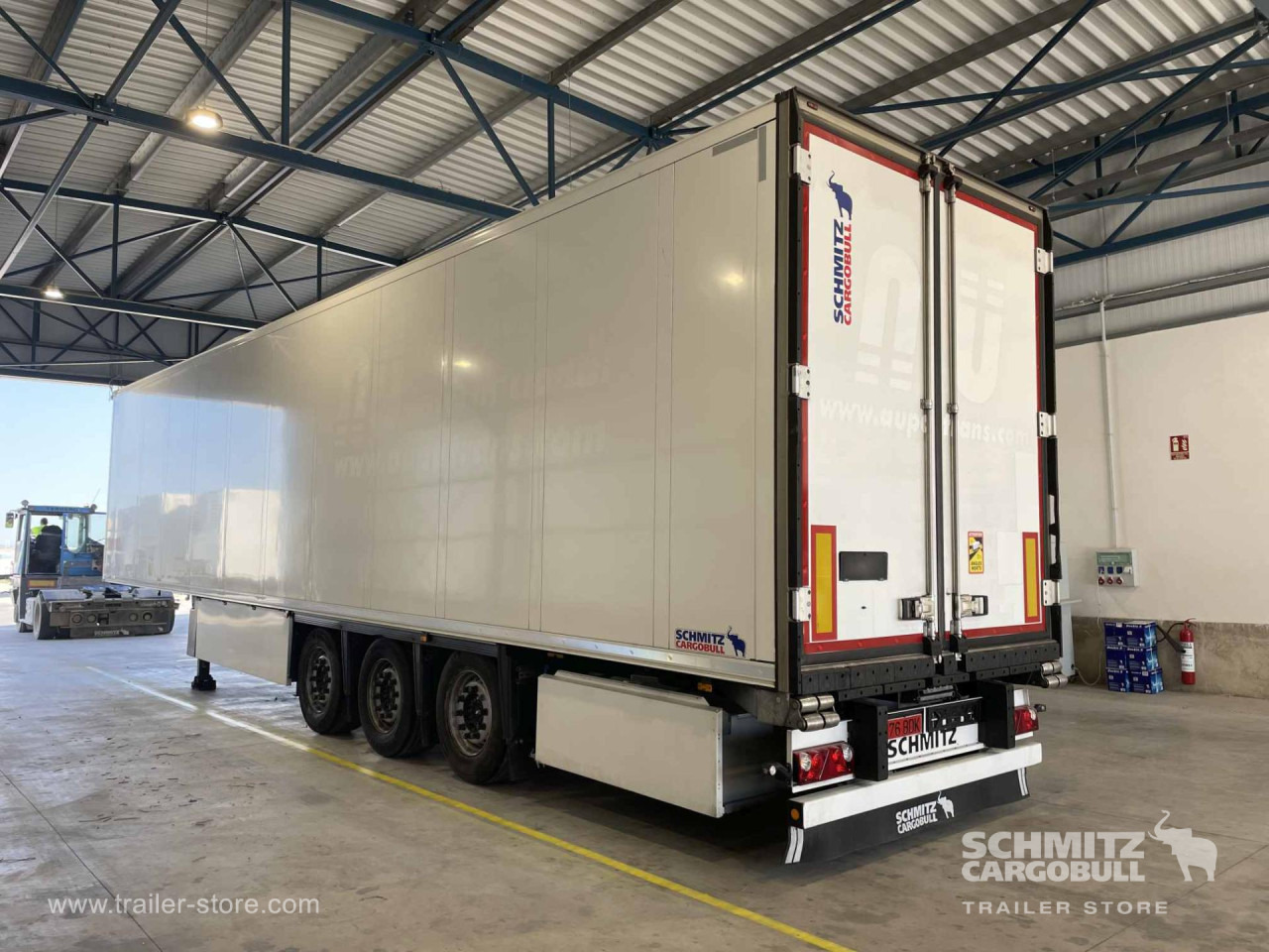 SCHMITZ Semiremolque Frigo Standard - Semirimorchio cella isotermica: foto 4 SCHMITZ Semiremolque Frigo Standard - Semirimorchio cella isotermica: foto 4