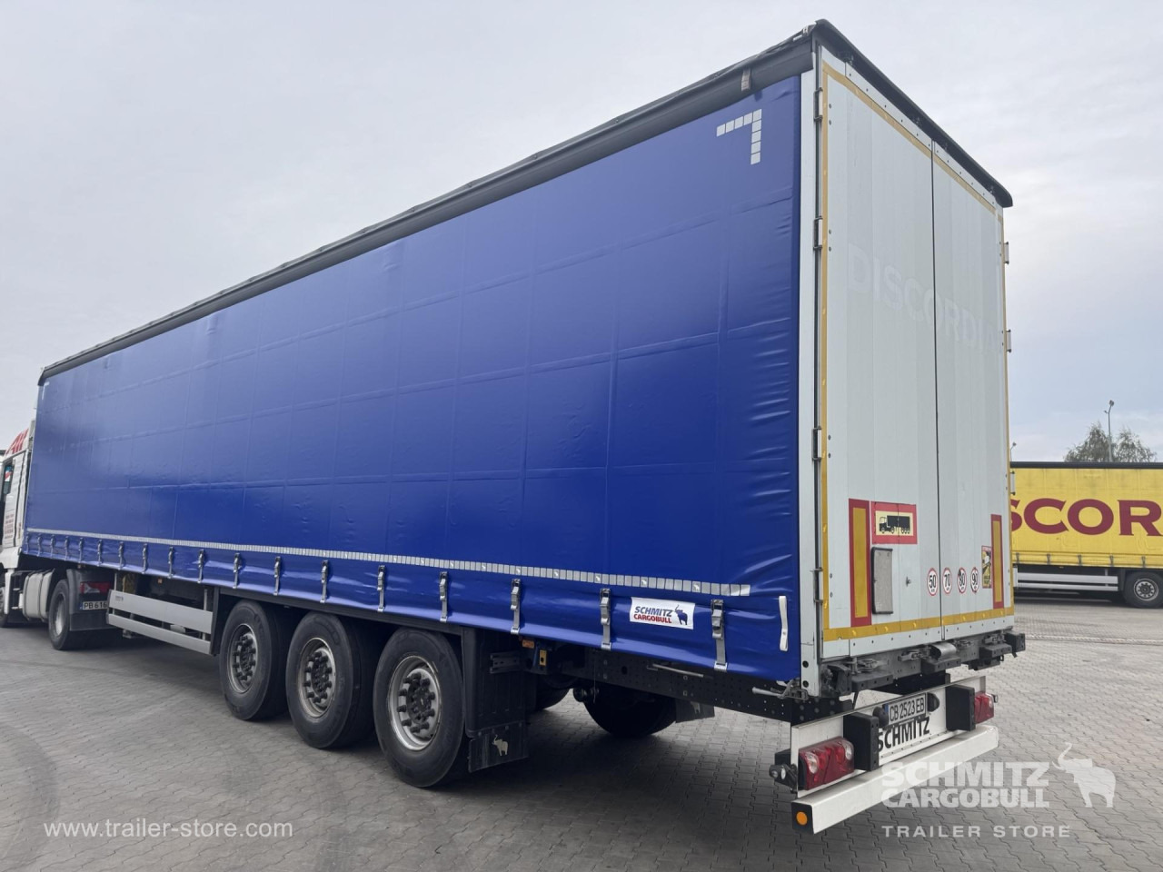 SCHMITZ Curtainsider Standard - Semirimorchio centinato: foto 5 SCHMITZ Curtainsider Standard - Semirimorchio centinato: foto 5