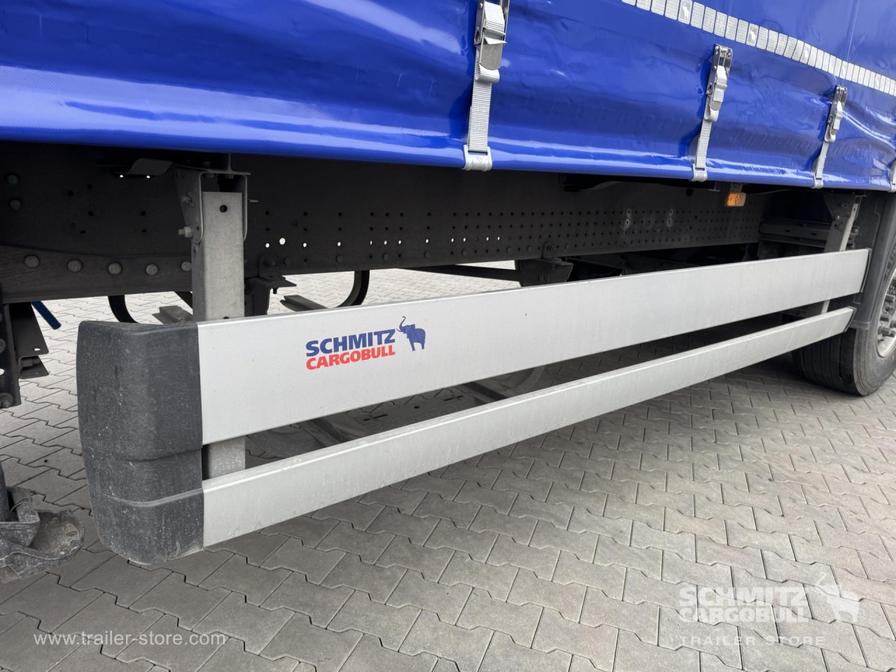 SCHMITZ Curtainsider Standard - Semirimorchio centinato: foto 3 SCHMITZ Curtainsider Standard - Semirimorchio centinato: foto 3