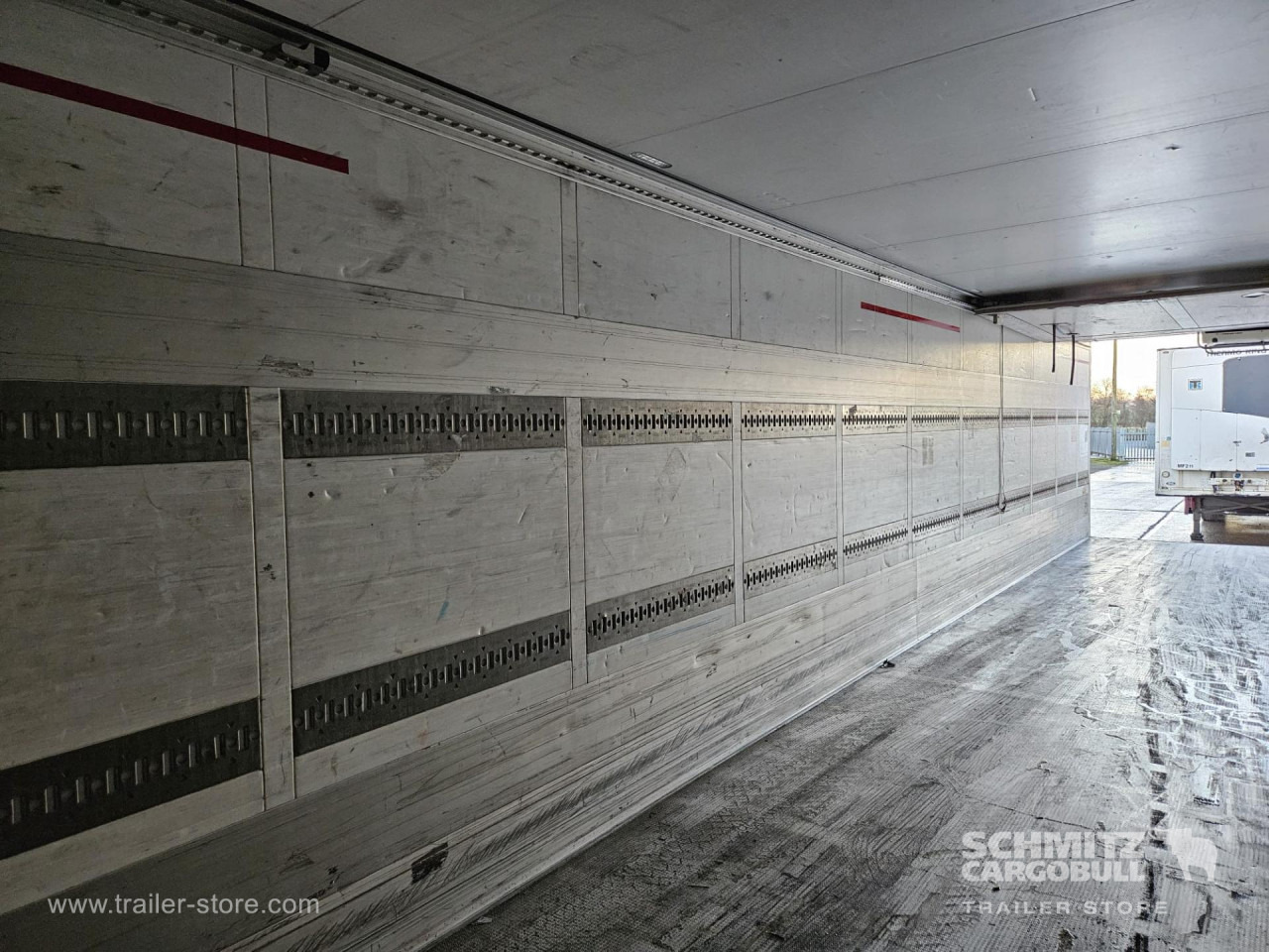 SCHMITZ Reefer Multitemp - Semirimorchio cella isotermica: foto 4 SCHMITZ Reefer Multitemp - Semirimorchio cella isotermica: foto 4