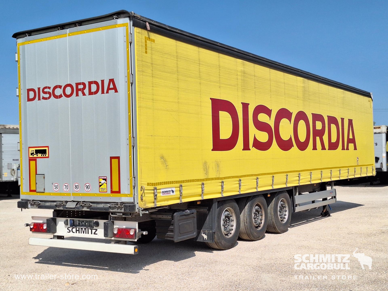 SCHMITZ Curtainsider Standard - Semirimorchio centinato: foto 5 SCHMITZ Curtainsider Standard - Semirimorchio centinato: foto 5