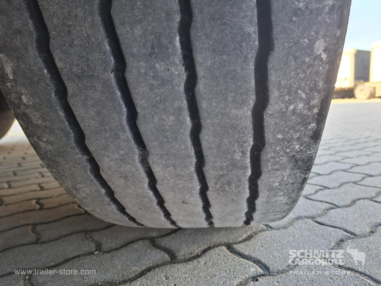 SCHMITZ Reefer Multitemp - Semirimorchio cella isotermica: foto 2 SCHMITZ Reefer Multitemp - Semirimorchio cella isotermica: foto 2