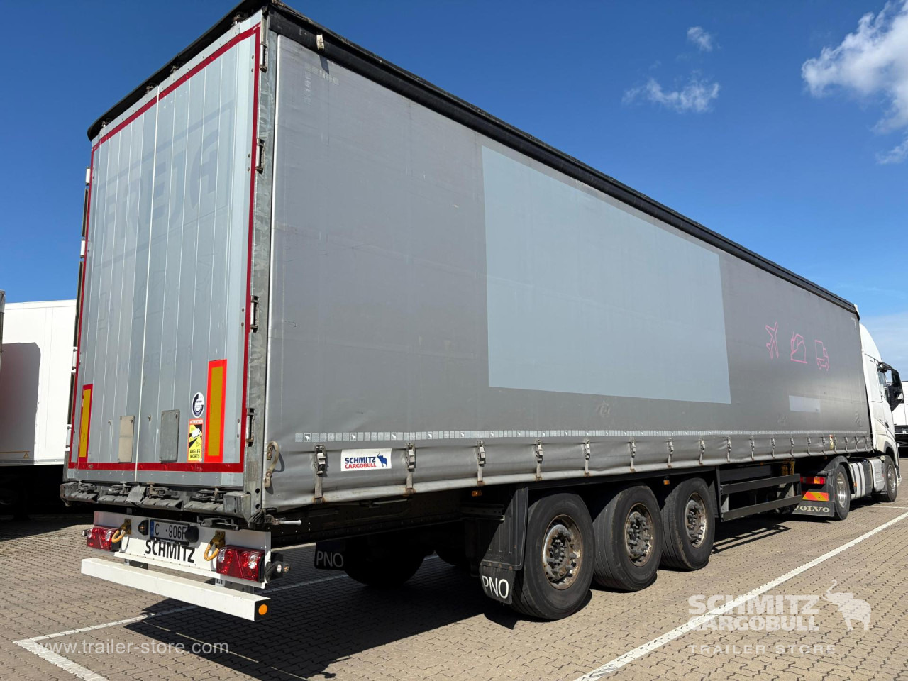 SCHMITZ Curtainsider Standard - Semirimorchio centinato: foto 1 SCHMITZ Curtainsider Standard - Semirimorchio centinato: foto 1
