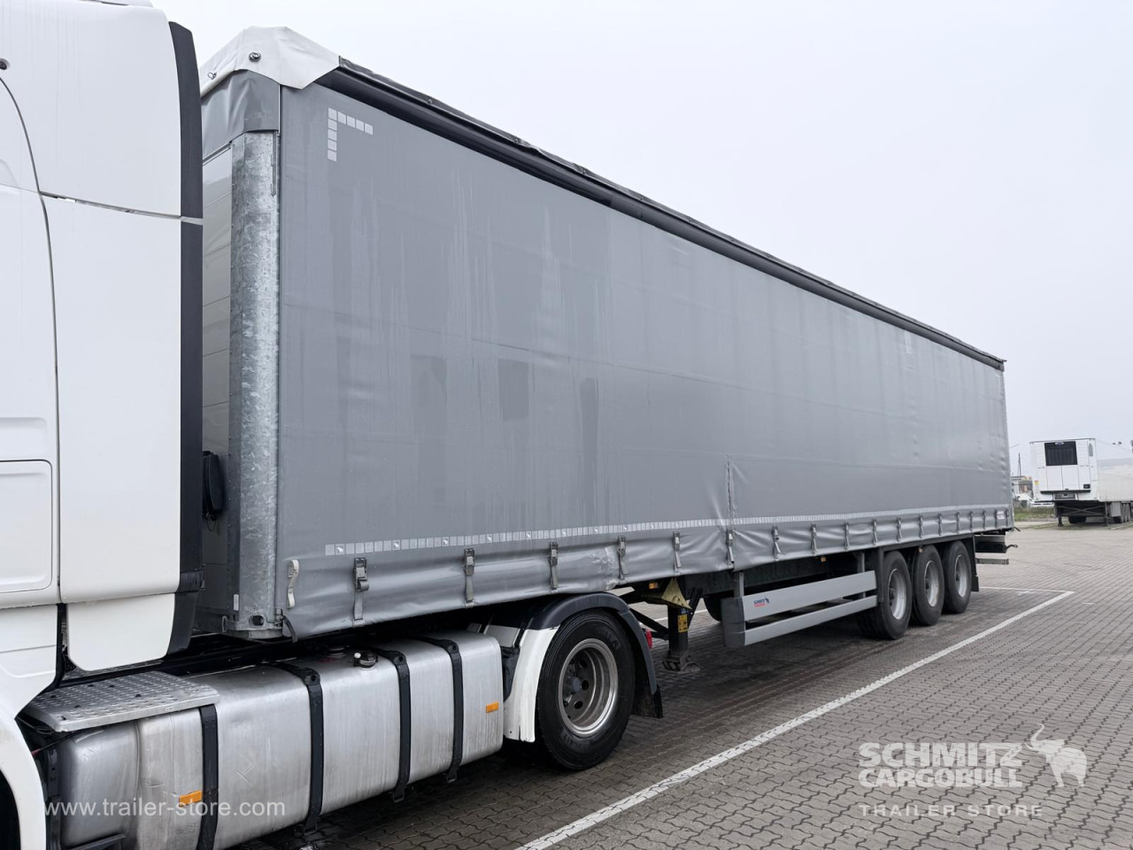 SCHMITZ Curtainsider Standard - Semirimorchio centinato: foto 2 SCHMITZ Curtainsider Standard - Semirimorchio centinato: foto 2