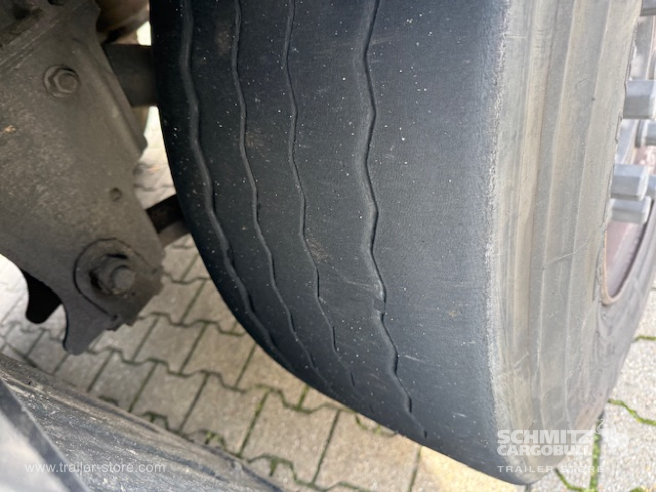 SCHMITZ Oplegger Vries Standard - Semirimorchio cella isotermica: foto 3 SCHMITZ Oplegger Vries Standard - Semirimorchio cella isotermica: foto 3