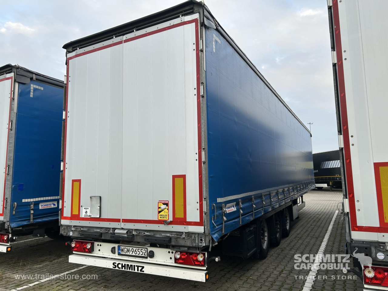 SCHMITZ Curtainsider Mega - Semirimorchio centinato: foto 2 SCHMITZ Curtainsider Mega - Semirimorchio centinato: foto 2
