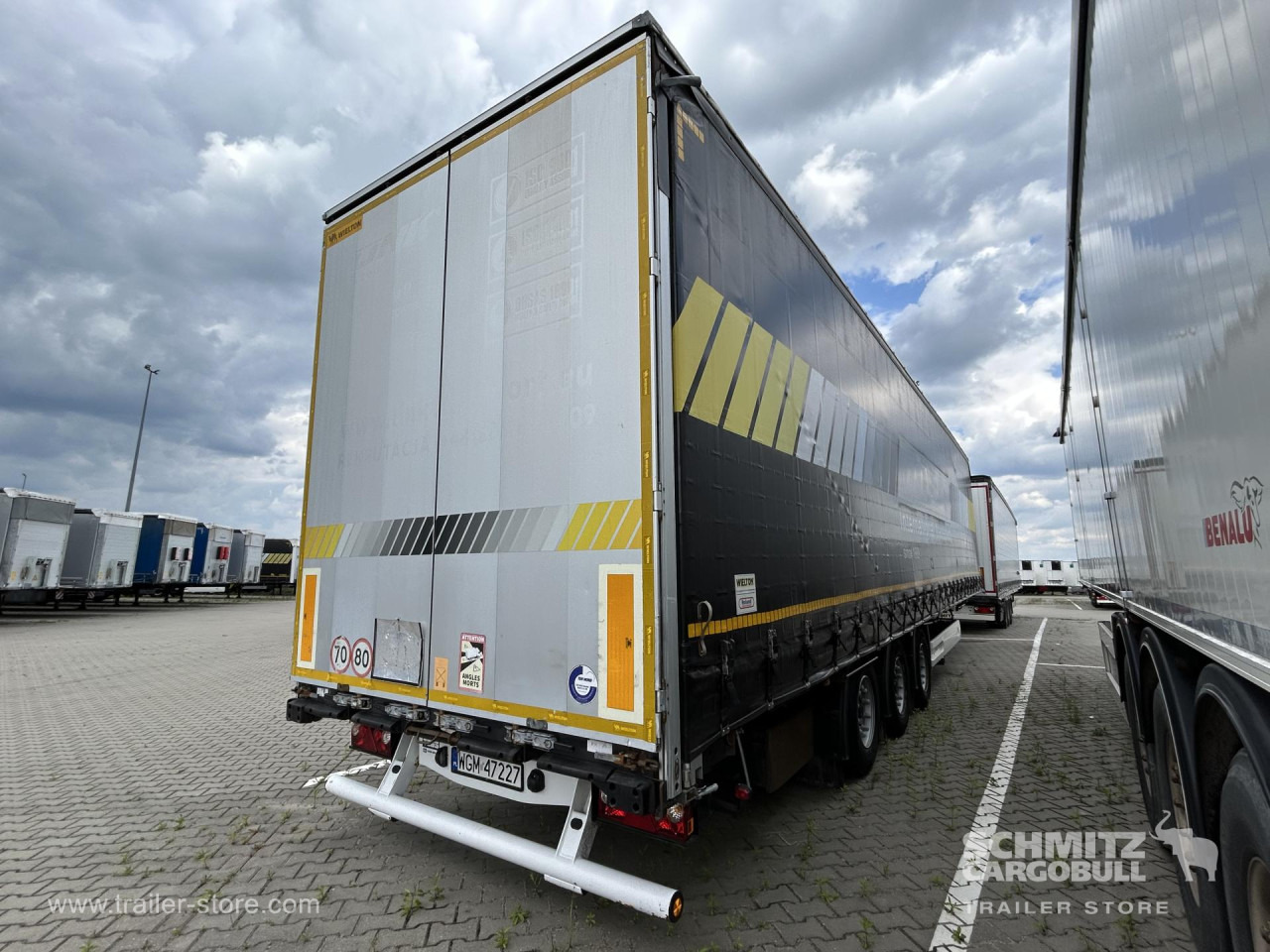 WIELTON Curtainsider Mega - Semirimorchio centinato: foto 4 WIELTON Curtainsider Mega - Semirimorchio centinato: foto 4