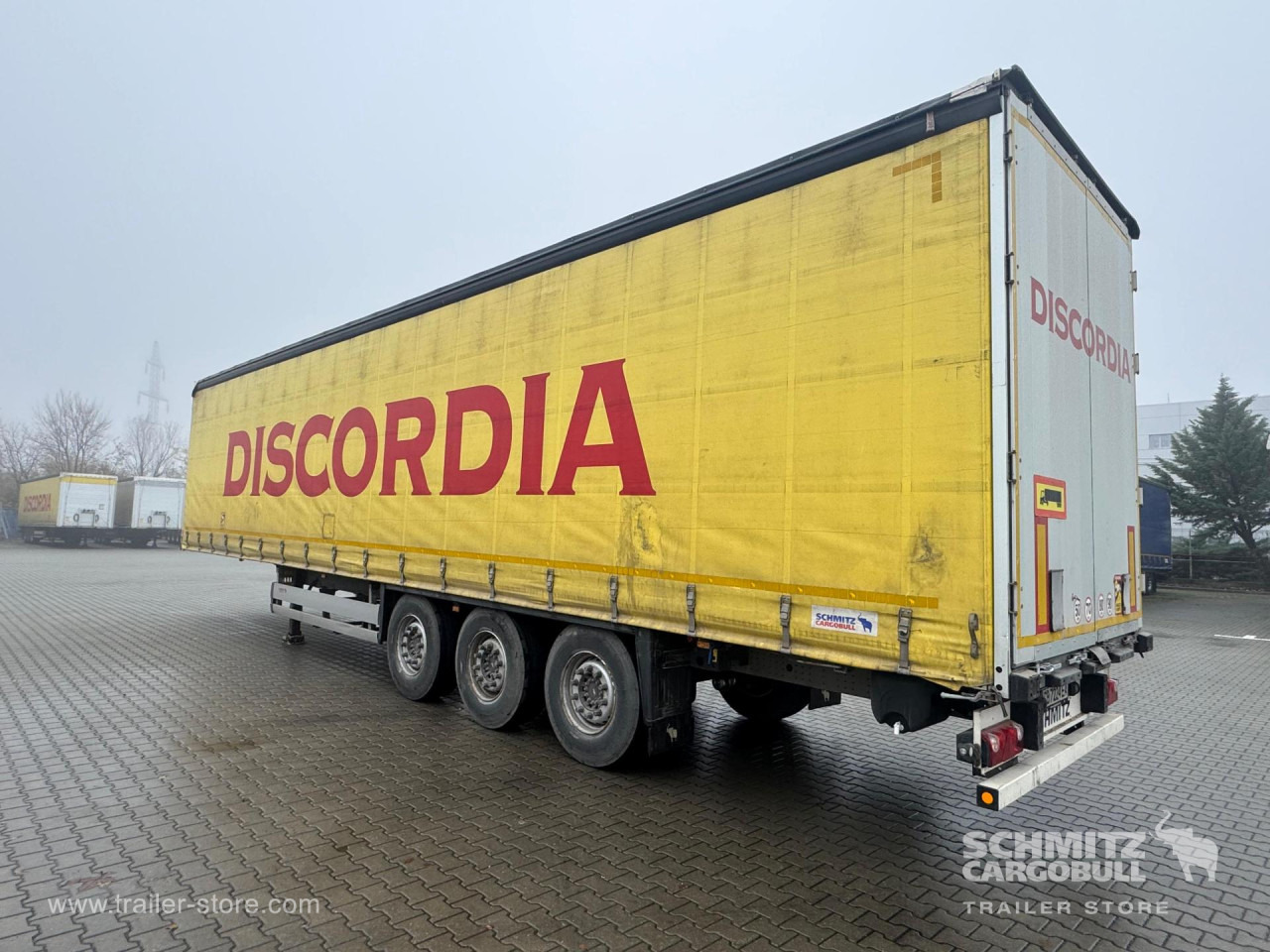 SCHMITZ Curtainsider Standard - Semirimorchio centinato: foto 5 SCHMITZ Curtainsider Standard - Semirimorchio centinato: foto 5