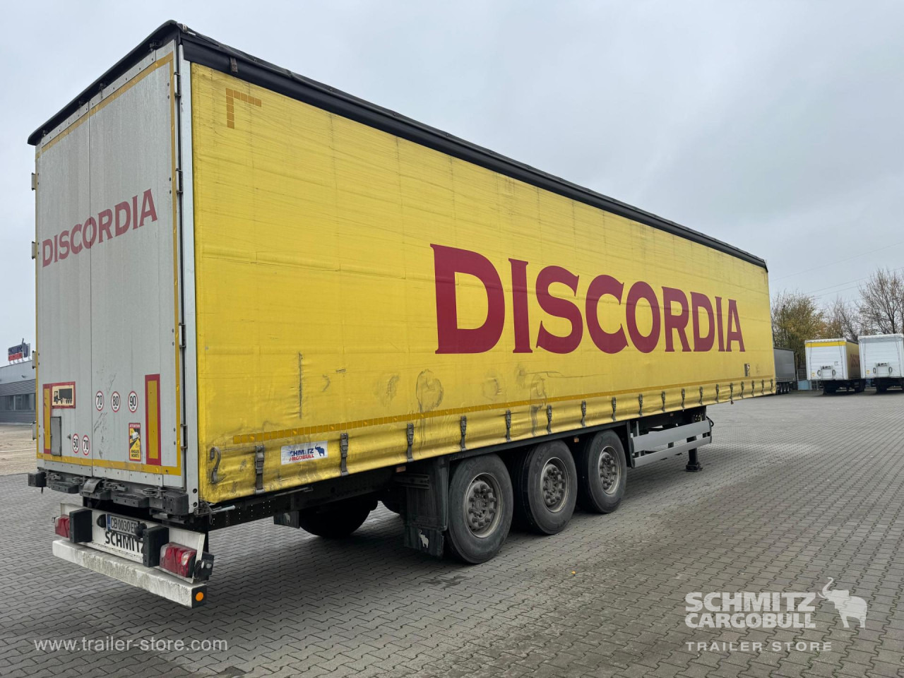 SCHMITZ Curtainsider Standard - Semirimorchio centinato: foto 5 SCHMITZ Curtainsider Standard - Semirimorchio centinato: foto 5