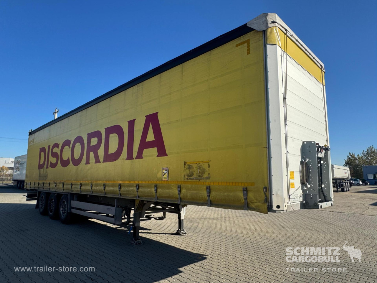 SCHMITZ Curtainsider Standard - Semirimorchio centinato: foto 4 SCHMITZ Curtainsider Standard - Semirimorchio centinato: foto 4