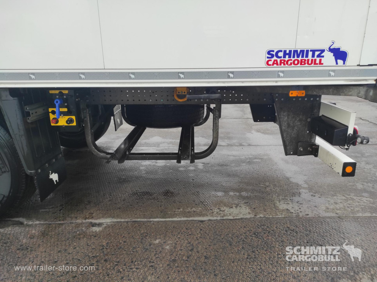 SCHMITZ Напівпричіп Стандартний - Semirimorchio cella isotermica: foto 3 SCHMITZ Напівпричіп Стандартний - Semirimorchio cella isotermica: foto 3