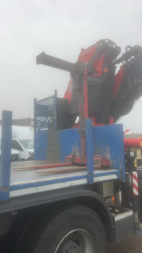 DAF CF 480 8x4 E6 / Fassi F315A.2.26 crane / flatbedCF 480 8x4 E6 / Fassi F315A.2.26 crane / flatbed - Autocarro con pianale/ Cassone fisso, Camion con gru: foto 4 DAF CF 480 8x4 E6 / Fassi F315A.2.26 crane / flatbedCF 480 8x4 E6 / Fassi F315A.2.26 crane / flatbed - Autocarro con pianale/ Cassone fisso, Camion con gru: foto 4