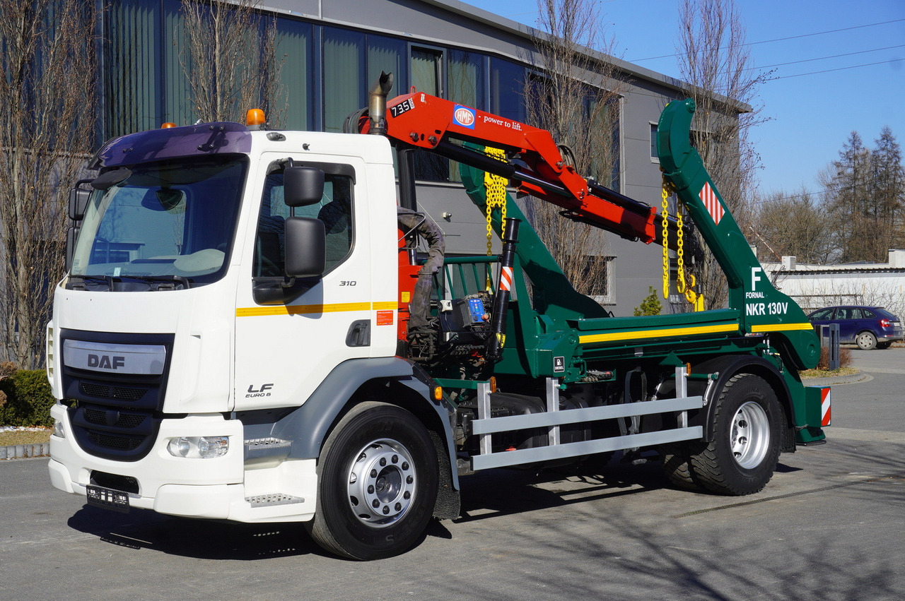 DAF LF 18.310 E6 / Skip loader Fornal NKR 130V / HDS HMF 735 K2 / Manual gearbox - Autocarro scarrabile, Camion con gru: foto 1 DAF LF 18.310 E6 / Skip loader Fornal NKR 130V / HDS HMF 735 K2 / Manual gearbox - Autocarro scarrabile, Camion con gru: foto 1