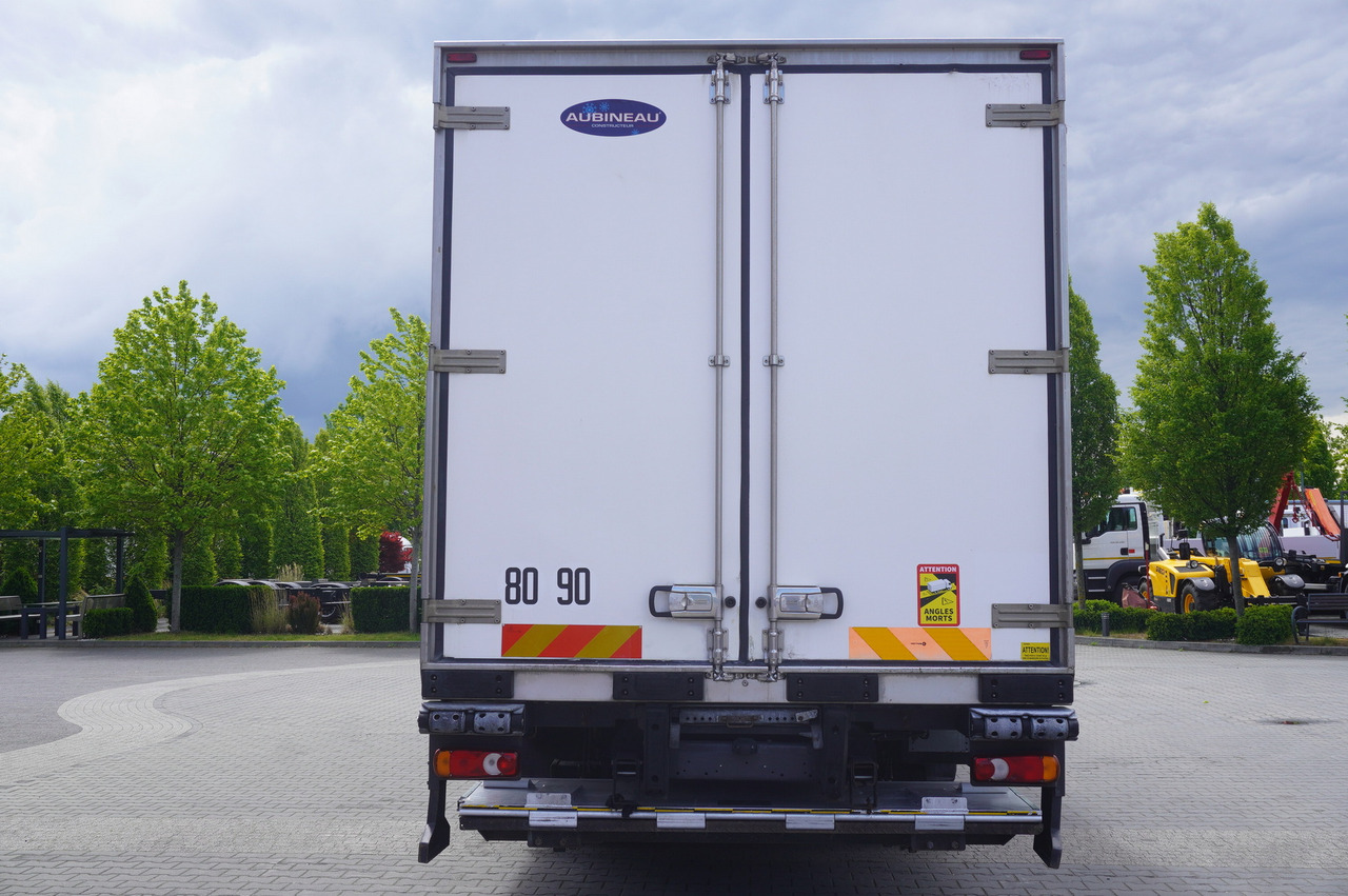 DAF LF 220 / Refrigerator 16 EPAL Multitemp / Carrier Supra 1150 MT / Palfinger 1500 kg - Autocarro frigorifero: foto 4 DAF LF 220 / Refrigerator 16 EPAL Multitemp / Carrier Supra 1150 MT / Palfinger 1500 kg - Autocarro frigorifero: foto 4