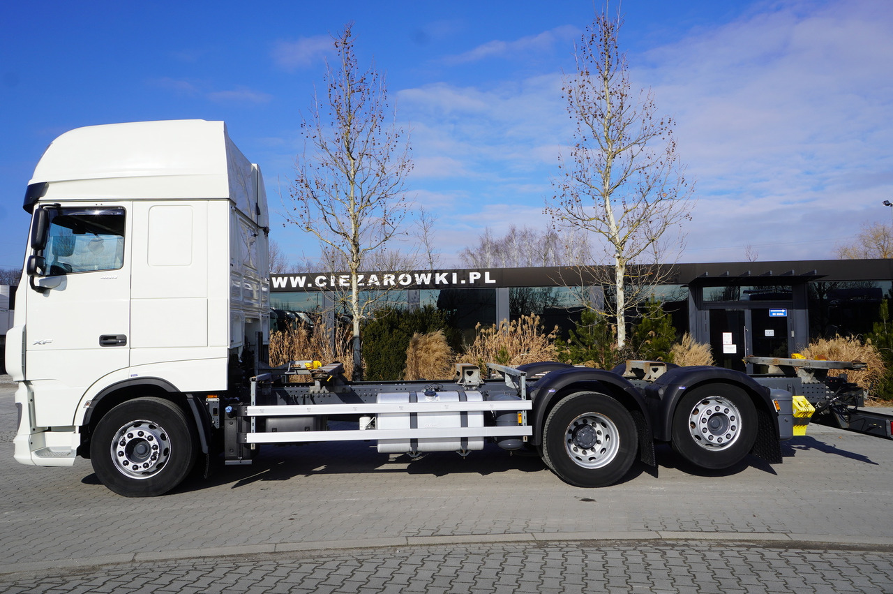 DAF XF 480 SSC / 6x2 / BDF / standard / 380 tho.km - Autocarro telaio: foto 4 DAF XF 480 SSC / 6x2 / BDF / standard / 380 tho.km - Autocarro telaio: foto 4