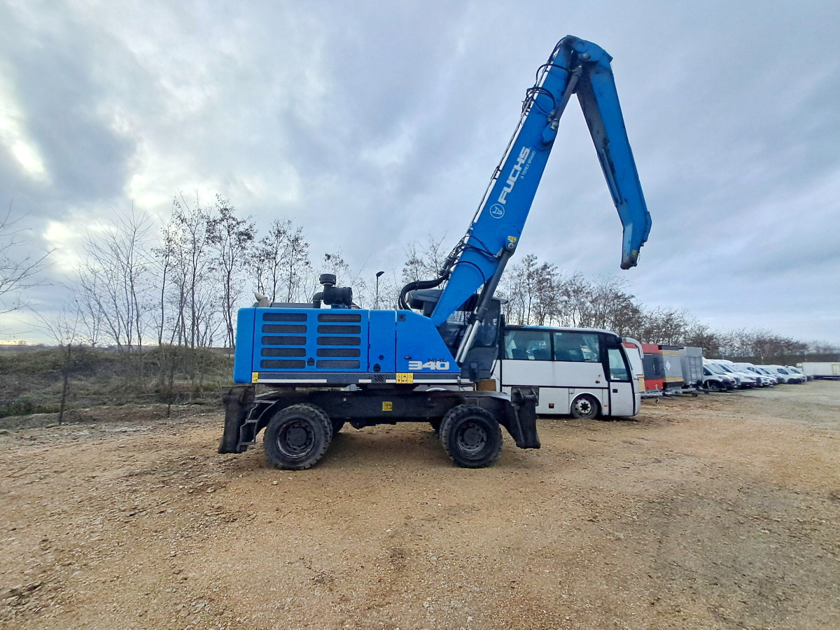 FUCHS material handling excavator / 2022 / joystick control - Escavatore per movimentazione: foto 1 FUCHS material handling excavator / 2022 / joystick control - Escavatore per movimentazione: foto 1