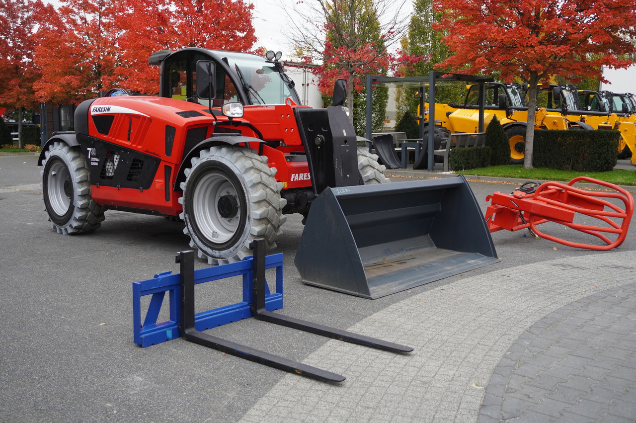 Faresin 730C Classic 55 / NEW / 550 MTH!!! / reach 7 m / joystick - Pala gommata telescopica: foto 5 Faresin 730C Classic 55 / NEW / 550 MTH!!! / reach 7 m / joystick - Pala gommata telescopica: foto 5