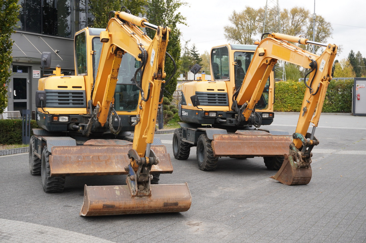 Hyundai Robex 55W-9 Wheeled Excavator 5.5t / 2pcs - Miniescavatore: foto 5 Hyundai Robex 55W-9 Wheeled Excavator 5.5t / 2pcs - Miniescavatore: foto 5