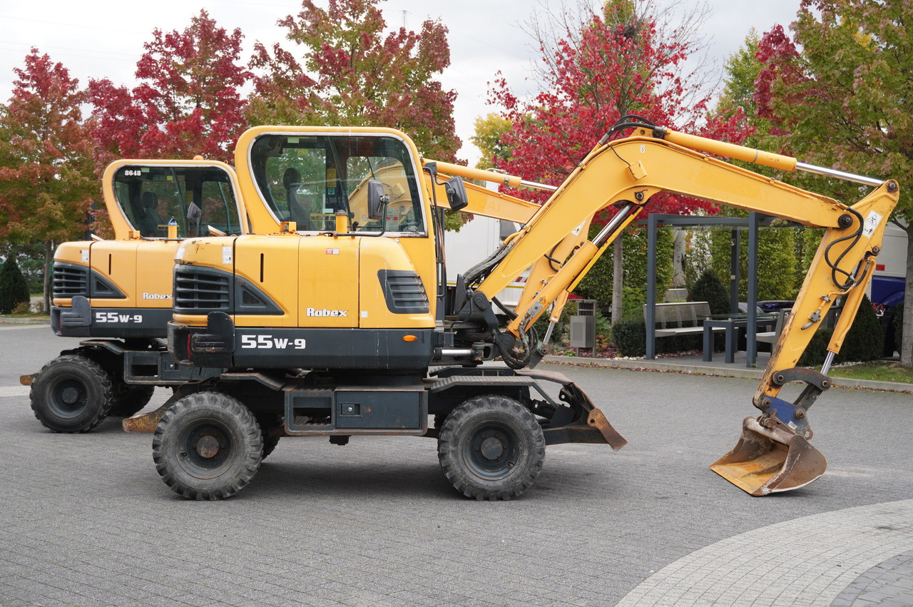 Hyundai Robex 55W-9 Wheeled Excavator 5.5t / 2pcs - Escavatore: foto 3 Hyundai Robex 55W-9 Wheeled Excavator 5.5t / 2pcs - Escavatore: foto 3