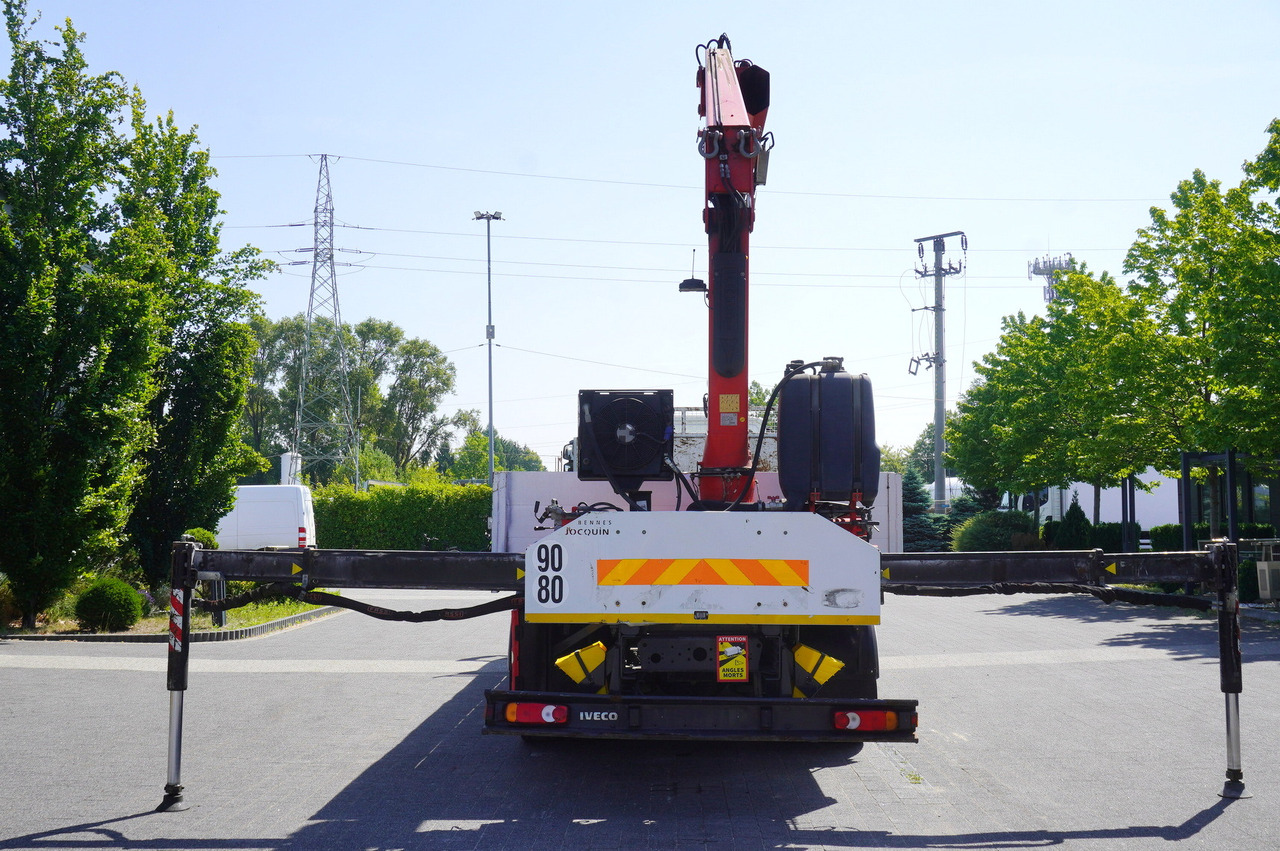 IVECO EUROCARGO 190-280L / FASSI F135A / 8 M / Lift cap. 5580 kg - Autocarro con pianale/ Cassone fisso, Camion con gru: foto 4 IVECO EUROCARGO 190-280L / FASSI F135A / 8 M / Lift cap. 5580 kg - Autocarro con pianale/ Cassone fisso, Camion con gru: foto 4
