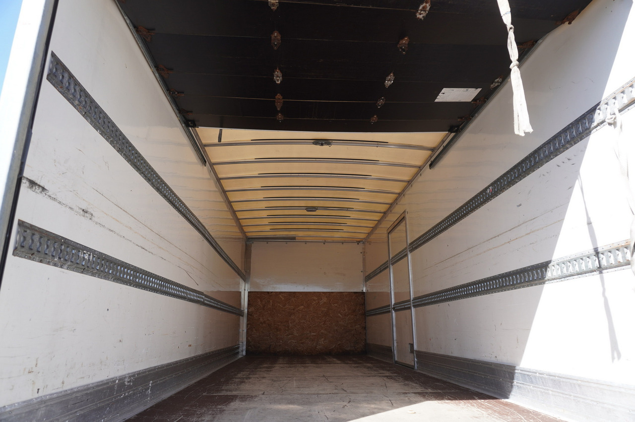 IVECO Eurocargo 120-190 / 160 thousand km !!! / Box 18 EPAL / Dhollandia lift 1500 kg - Autocarro furgonato: foto 5 IVECO Eurocargo 120-190 / 160 thousand km !!! / Box 18 EPAL / Dhollandia lift 1500 kg - Autocarro furgonato: foto 5