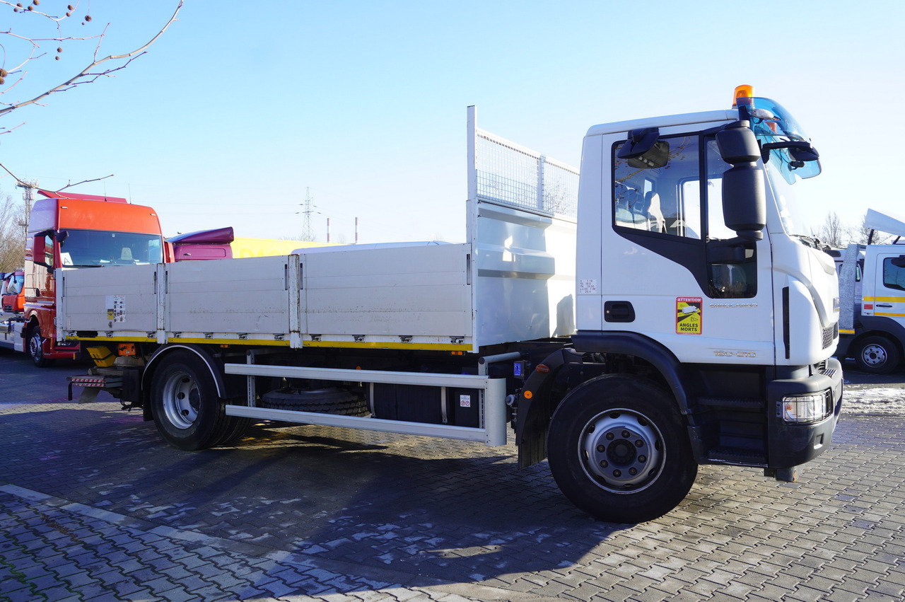 IVECO Eurocargo 160-210 / 75,000 km! / Dhollandia DHS072 lift 2000 kg - Autocarro con pianale/ Cassone fisso: foto 5 IVECO Eurocargo 160-210 / 75,000 km! / Dhollandia DHS072 lift 2000 kg - Autocarro con pianale/ Cassone fisso: foto 5