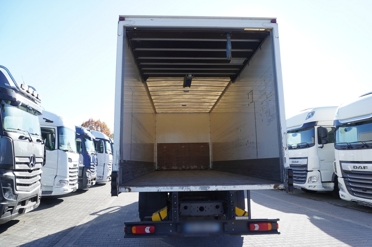 IVECO Eurocargo 160E21 / Only 11 thousand km!!! / Box 18 EPAL - Autocarro furgonato: foto 5 IVECO Eurocargo 160E21 / Only 11 thousand km!!! / Box 18 EPAL - Autocarro furgonato: foto 5