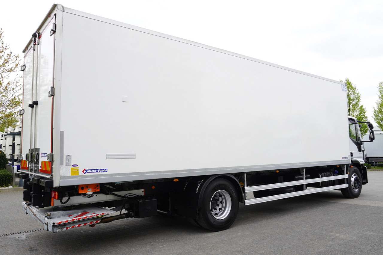 IVECO Eurocargo 190-280L E6 4x2 / Refrigerator / Dhollandia DHSM.20 tail lift / 21 pallets - Autocarro frigorifero: foto 5 IVECO Eurocargo 190-280L E6 4x2 / Refrigerator / Dhollandia DHSM.20 tail lift / 21 pallets - Autocarro frigorifero: foto 5