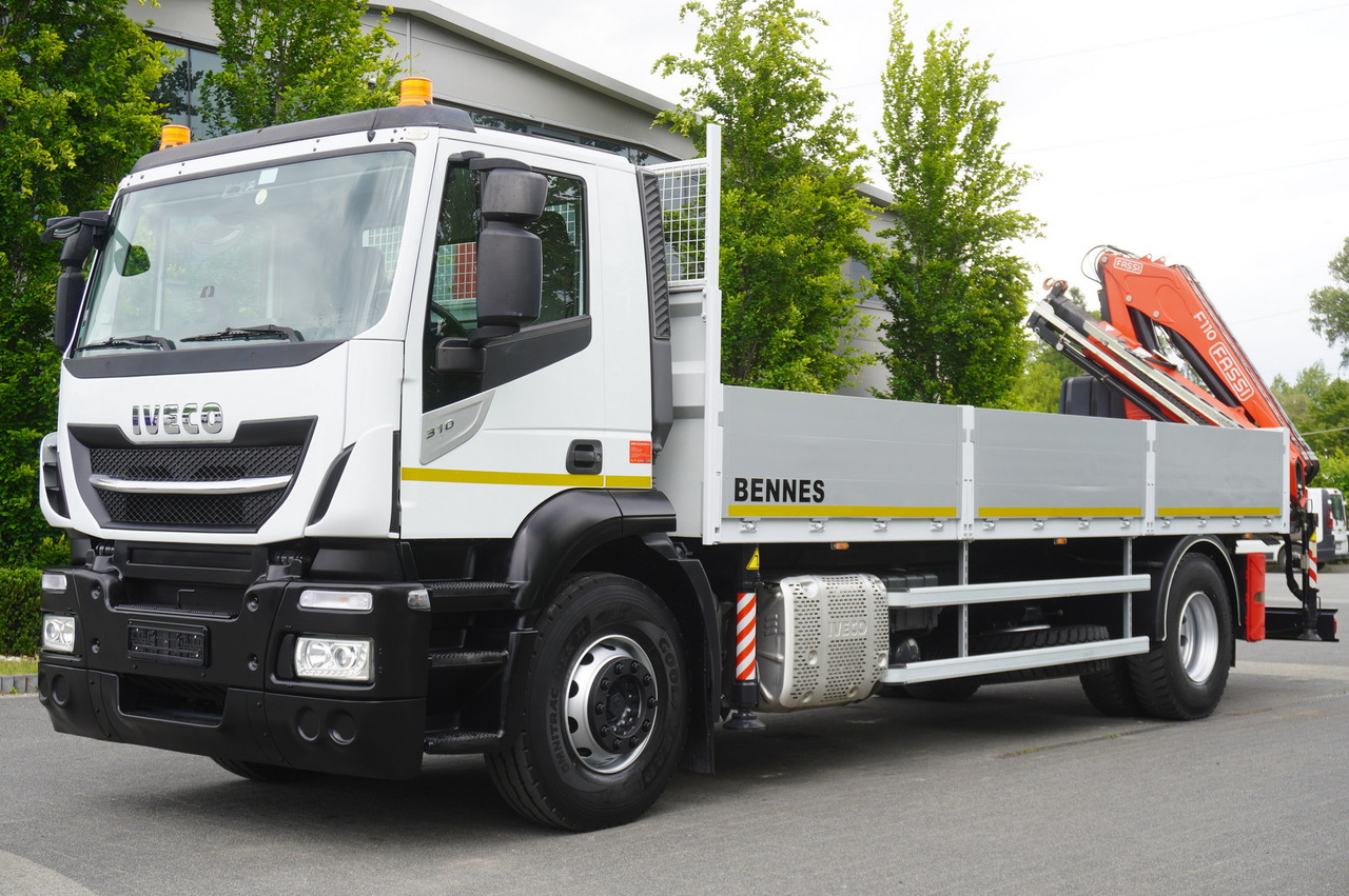Iveco Stralis 310 / 34 tho km !!! / FASSI 4 Tons 400 MTH! / Flatbed - Autocarro con pianale/ Cassone fisso, Camion con gru: foto 4 Iveco Stralis 310 / 34 tho km !!! / FASSI 4 Tons 400 MTH! / Flatbed - Autocarro con pianale/ Cassone fisso, Camion con gru: foto 4