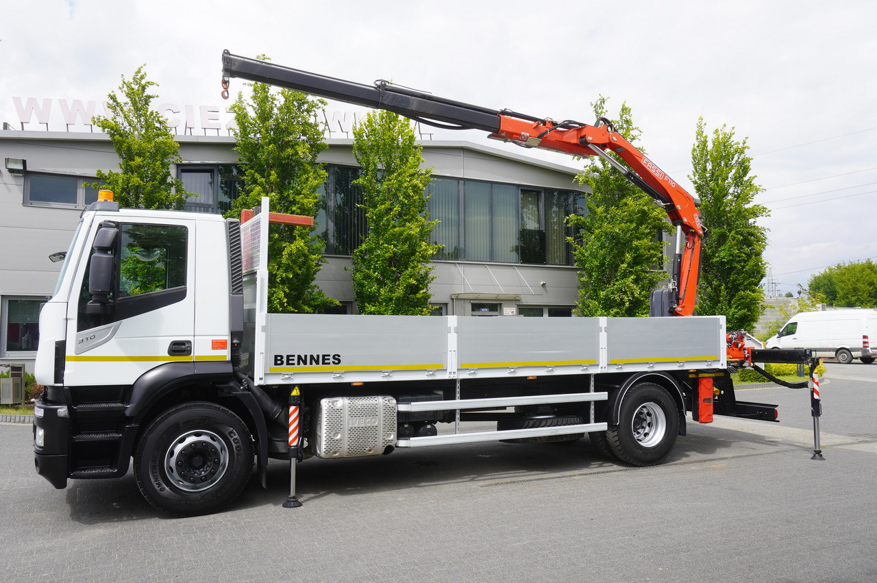 Iveco Stralis 310 / 34 tho km !!! / FASSI 4 Tons 400 MTH! / Flatbed - Autocarro con pianale/ Cassone fisso, Camion con gru: foto 5 Iveco Stralis 310 / 34 tho km !!! / FASSI 4 Tons 400 MTH! / Flatbed - Autocarro con pianale/ Cassone fisso, Camion con gru: foto 5