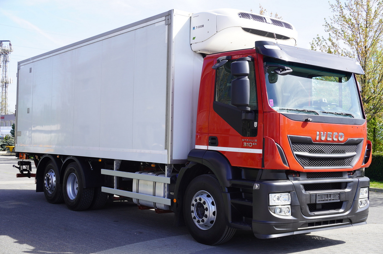 Iveco Stralis 310 6×2 E6 Refrigerator/ ATP/FRC / 18 pallets / Tail lift - Autocarro frigorifero: foto 5 Iveco Stralis 310 6×2 E6 Refrigerator/ ATP/FRC / 18 pallets / Tail lift - Autocarro frigorifero: foto 5