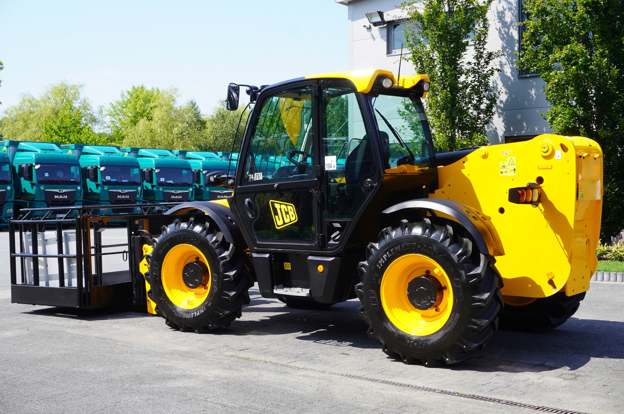 JCB 535-95 / 3.5 T / range 9.5 m / joystick - Sollevatore telescopico: foto 3 JCB 535-95 / 3.5 T / range 9.5 m / joystick - Sollevatore telescopico: foto 3