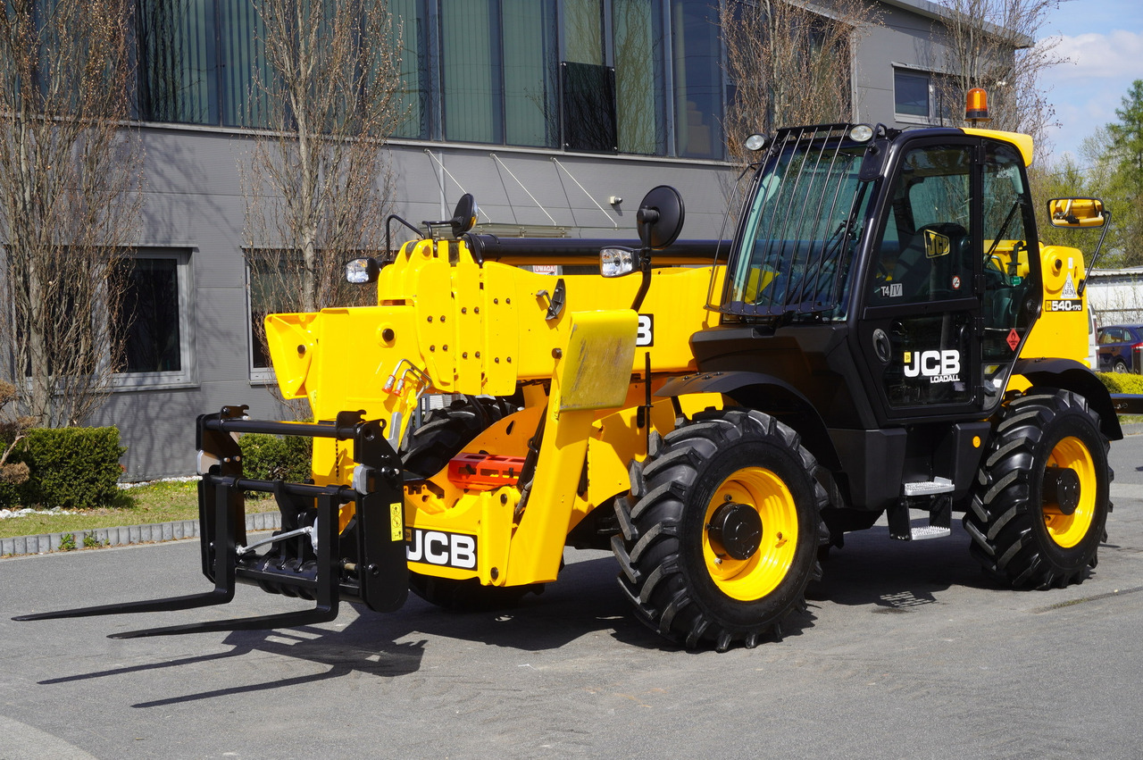 JCB 540-170 Telescopic Loader / 17m / joystick - Pala gommata telescopica: foto 3 JCB 540-170 Telescopic Loader / 17m / joystick - Pala gommata telescopica: foto 3