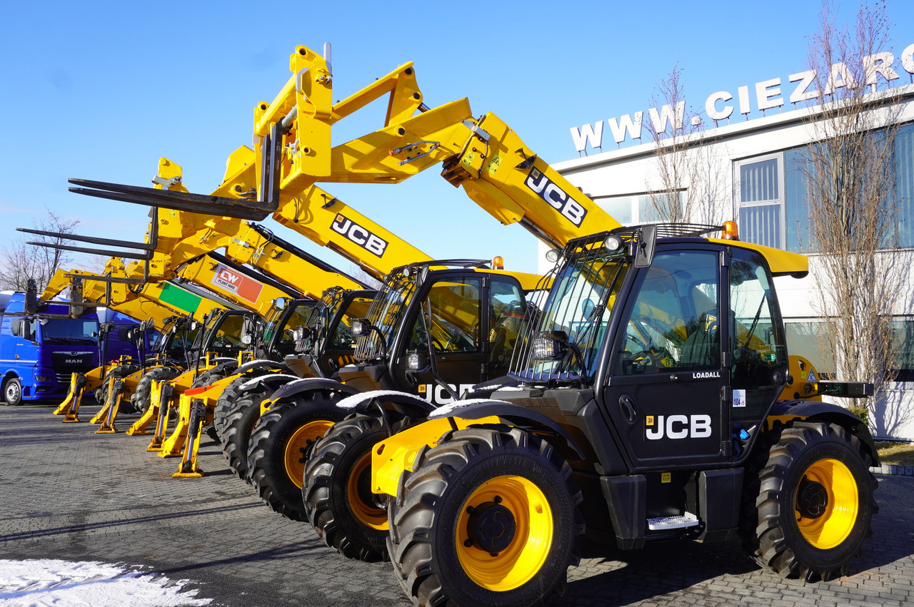 JCB 540-200 Telescopic Loader / 20m / joystick - Pala gommata telescopica: foto 4 JCB 540-200 Telescopic Loader / 20m / joystick - Pala gommata telescopica: foto 4