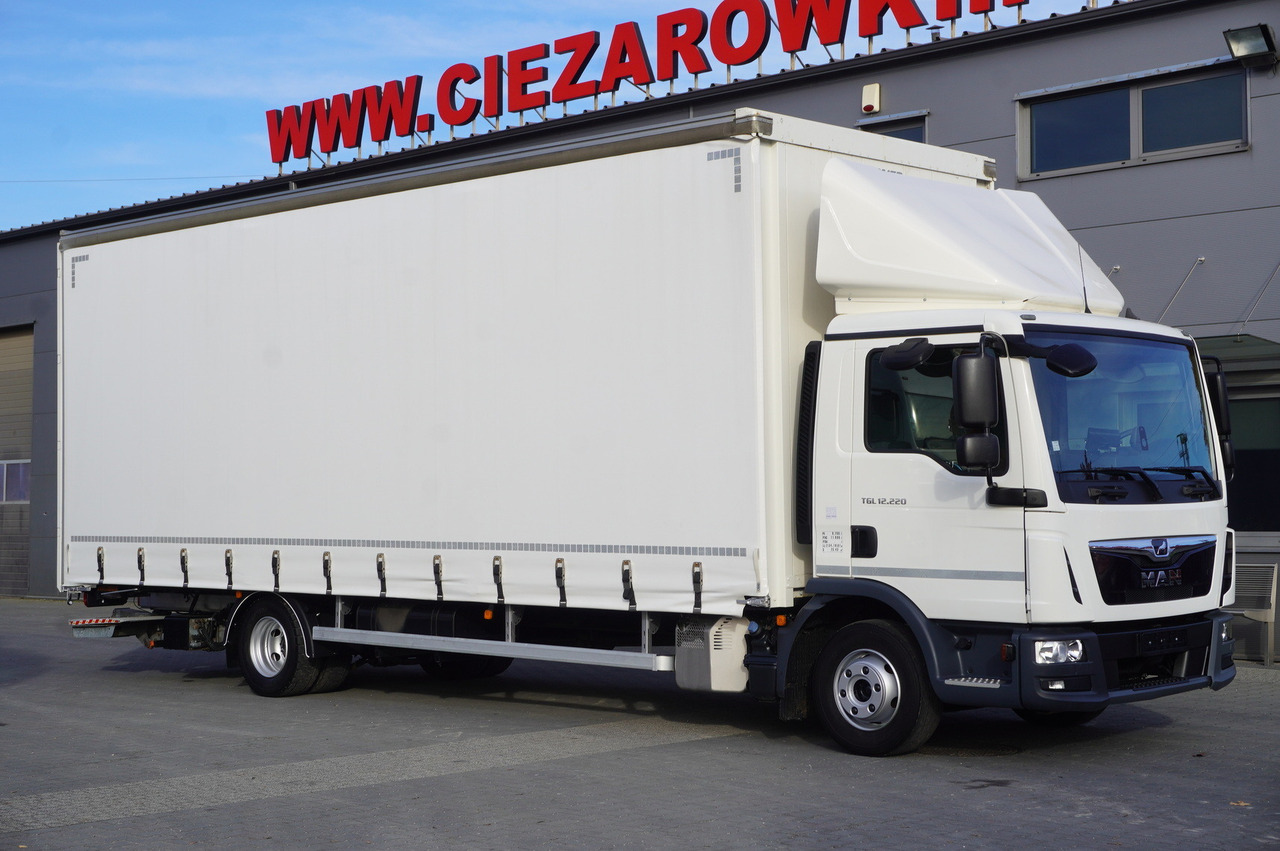 MAN TGL 12.220 / Curtainsider 19 EPAL / 140 tho. km - Camion centinato: foto 2 MAN TGL 12.220 / Curtainsider 19 EPAL / 140 tho. km - Camion centinato: foto 2