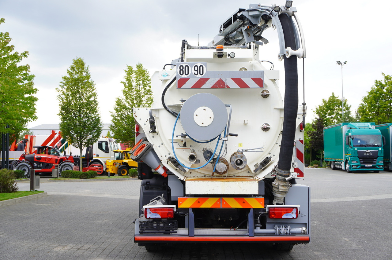 MAN TGM 26.340 E6 / RIVARD sewage cleaner 11.8 m3 / 170 tho. km / steered axle - Autospurgo: foto 4 MAN TGM 26.340 E6 / RIVARD sewage cleaner 11.8 m3 / 170 tho. km / steered axle - Autospurgo: foto 4
