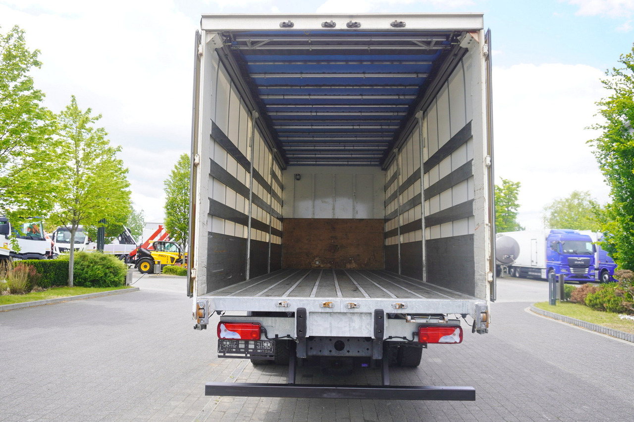 MAN TGS 18.440 / 19 EPAL curtainsider / Sleeper cab - Camion centinato: foto 4 MAN TGS 18.440 / 19 EPAL curtainsider / Sleeper cab - Camion centinato: foto 4