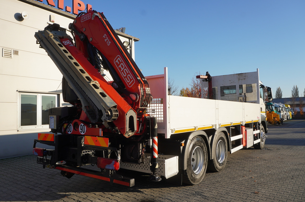 MAN TGS 26.420 E6 6x4 / Fassi F215A crane / 360 MTH! / 5.6 t capacity / 12.7 m reach / 120 tho. km! - Camion con gru: foto 5 MAN TGS 26.420 E6 6x4 / Fassi F215A crane / 360 MTH! / 5.6 t capacity / 12.7 m reach / 120 tho. km! - Camion con gru: foto 5