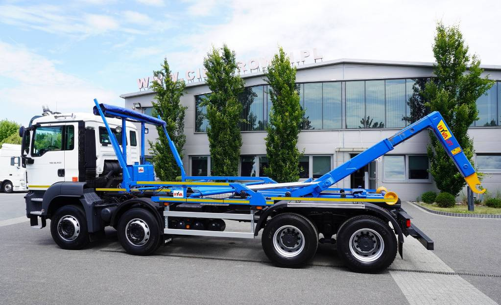 MAN TGS 35.400 8×4 HYVA LIFT 32.56 SE hooklift - Autocarro scarrabile: foto 3 MAN TGS 35.400 8×4 HYVA LIFT 32.56 SE hooklift - Autocarro scarrabile: foto 3
