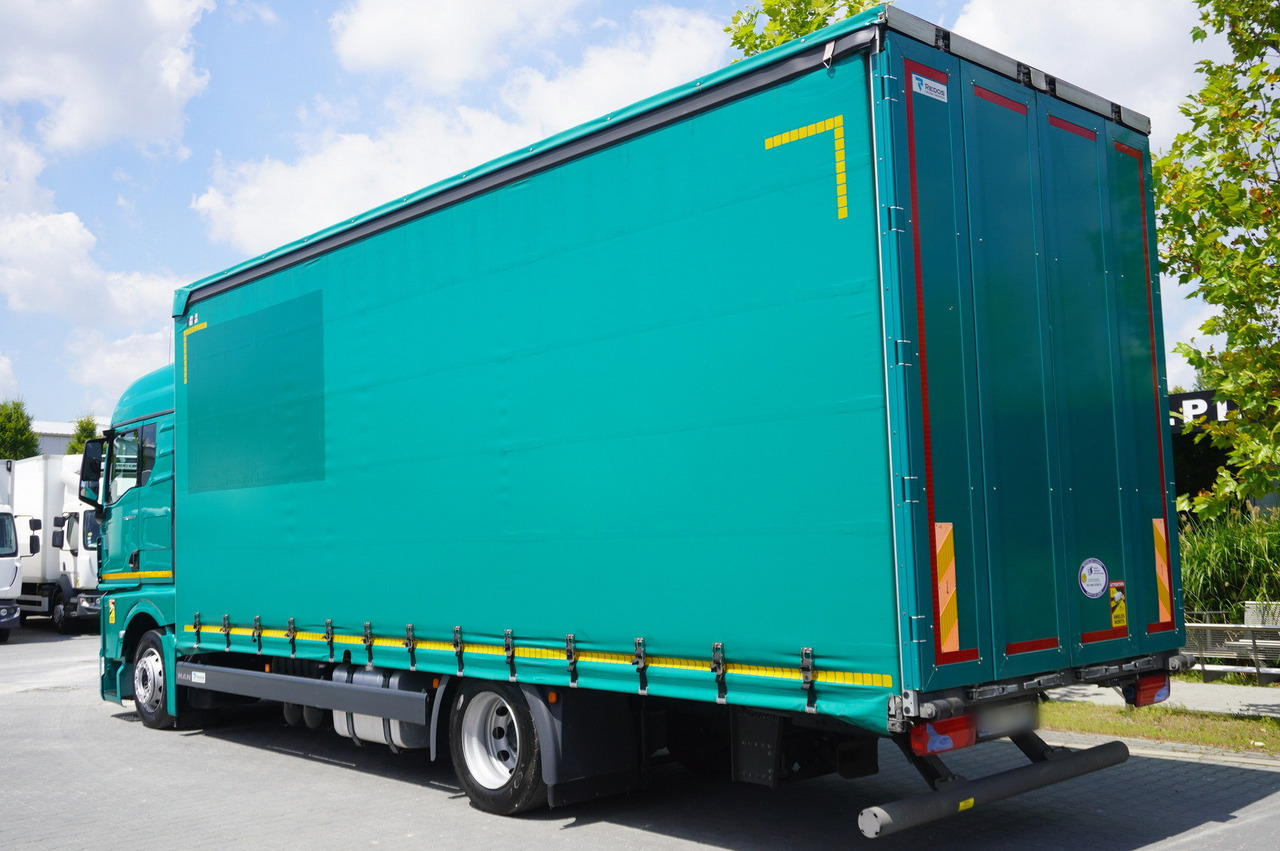 MAN TGX 18.470 / 2022 / Curtainsider 19 EPAL / Retarder / 15 units - Camion centinato: foto 4 MAN TGX 18.470 / 2022 / Curtainsider 19 EPAL / Retarder / 15 units - Camion centinato: foto 4