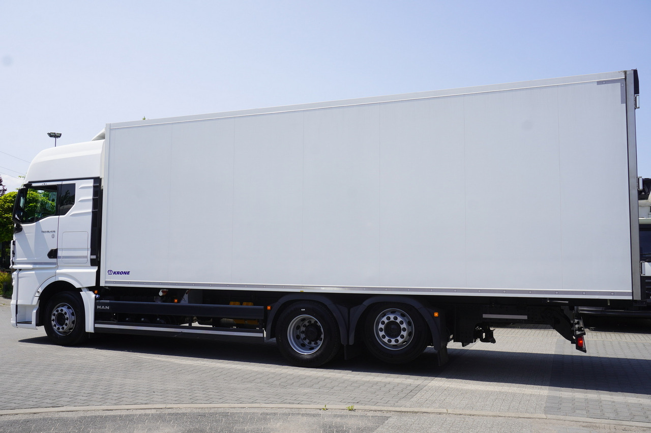 MAN TGX 26.470 / 2022 / Krone Refrigerator 40 EPAL Multitemp Dopplestock / Carrier Supra 950 MT - Autocarro frigorifero: foto 5 MAN TGX 26.470 / 2022 / Krone Refrigerator 40 EPAL Multitemp Dopplestock / Carrier Supra 950 MT - Autocarro frigorifero: foto 5