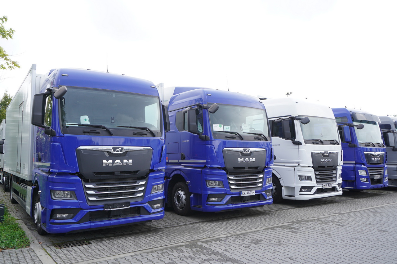 MAN TGX 26.470 / 2022 / Multitemperature refrigerator / Several units - Autocarro frigorifero: foto 2 MAN TGX 26.470 / 2022 / Multitemperature refrigerator / Several units - Autocarro frigorifero: foto 2